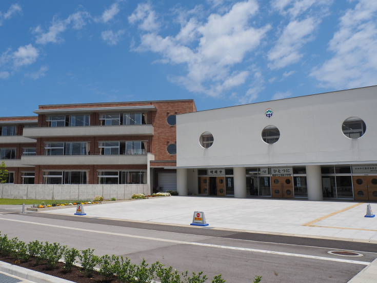 黒部市立明峰中学校